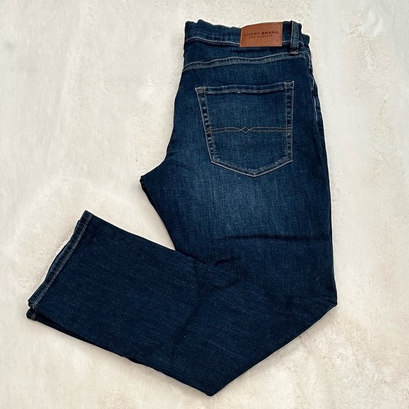 Lucky Brand Men’s 410 Athletic Straight Fit 2 Way Stretch Jeans - Picture 7 of 9